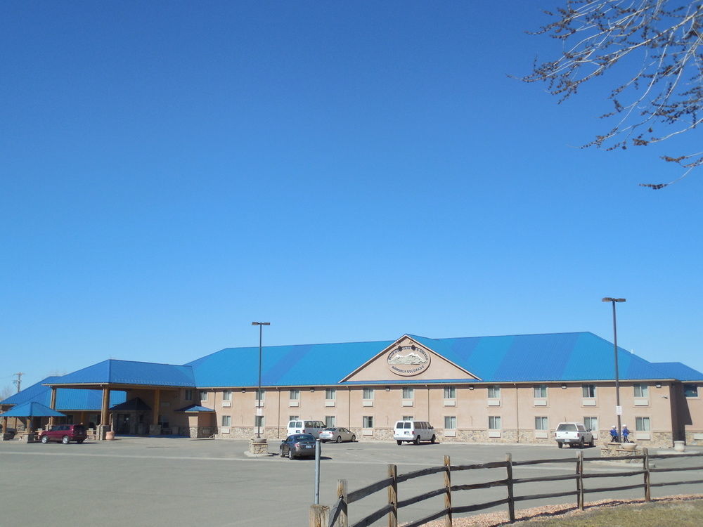 Blue Mountain Inn And Suites Rangely Exterior photo
